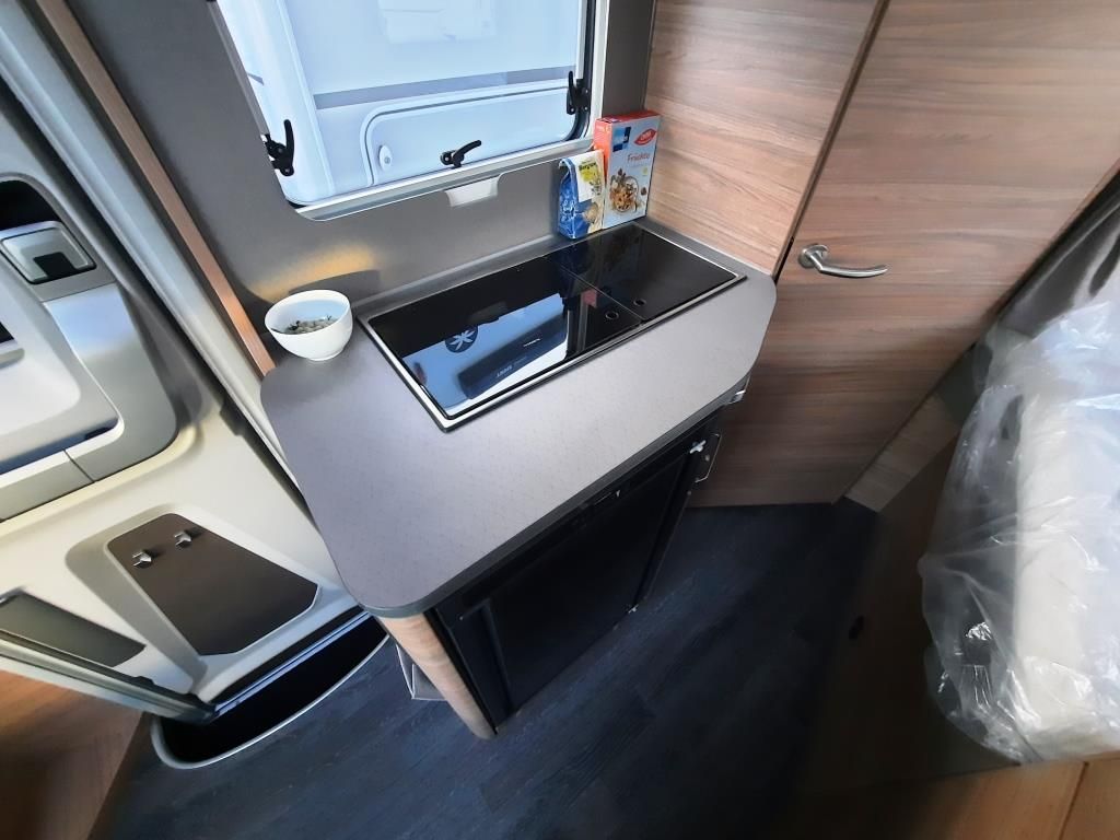 Fahrzeugabbildung Weinsberg CaraLoft 550 MF Verfüg./Sparen Sie 26.857,- €