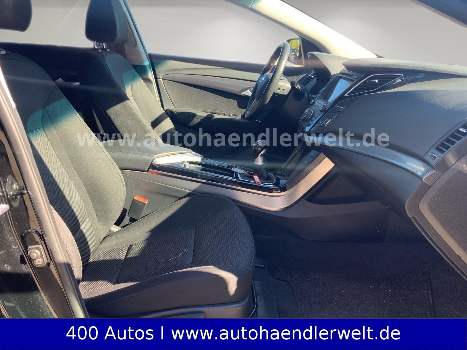 Hyundai i40 2012 — photo 13