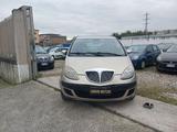 Lancia MUSA 1.4 GPL Platino - Lancia MUSA Platino mit Benzin-Antrieb
