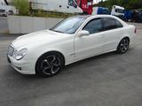 Mercedes-Benz E 300  FEST PREIS / Euro 5 - gebrauchte Mercedes-Benz E 300 aus dem Jahr 2009