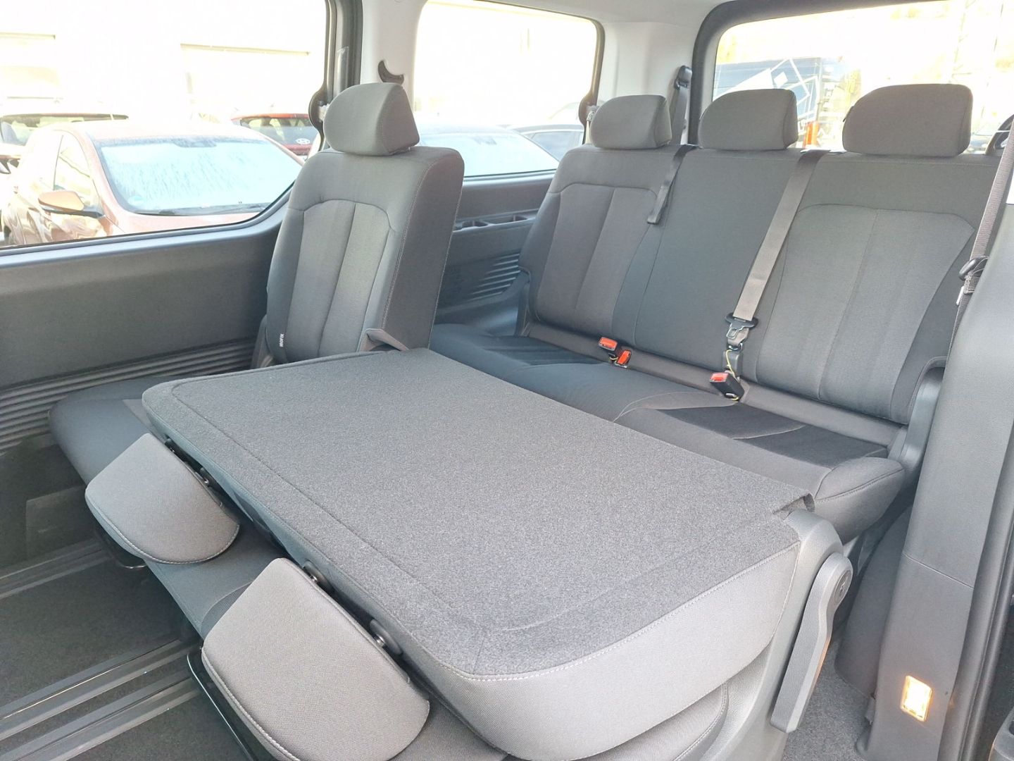 Hyundai Staria – Bild 19