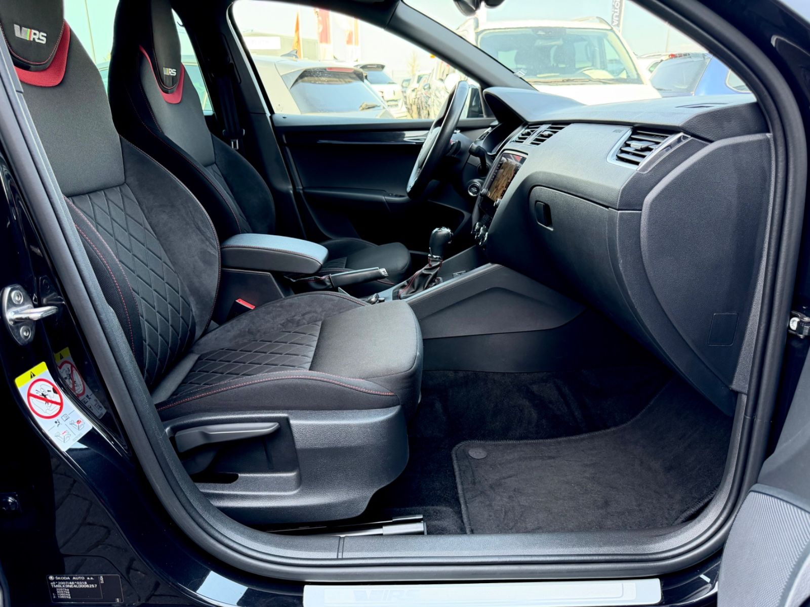 Skoda Octavia Combi RS 2.0 TDI DSG 4x4 LED ACC CAM foto 13