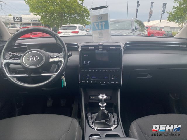 Hyundai Tucson Select 2WD 1.6 T-GDi Navi- LED-Grilldesig