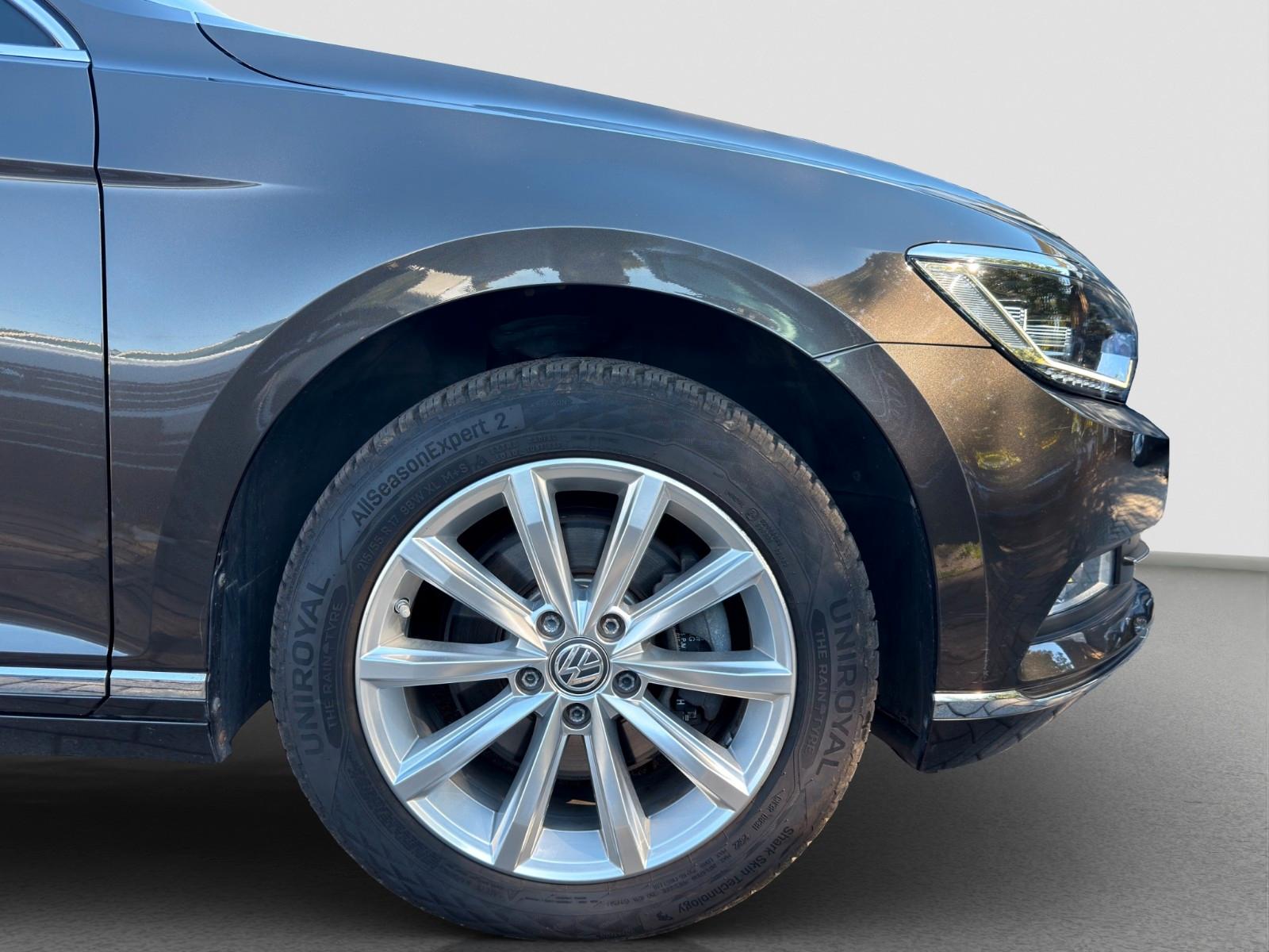 Volkswagen Passat*Kombi*Highline*Navi*Headup*LED*ACC*360*