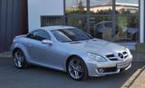 Mercedes-Benz SLK 200 Kompressor "Airscarf+Klima+BiXenon+Leder - Mercedes-Benz SLK 200 in Nürnberg