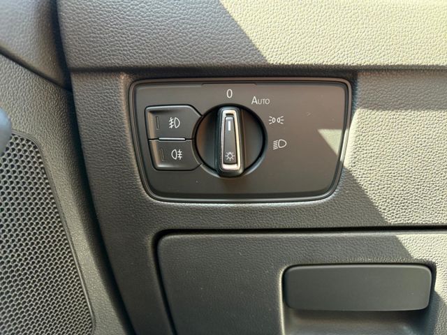 Passat Business 2.0 TDI Navi Rückfahrkamera ACC