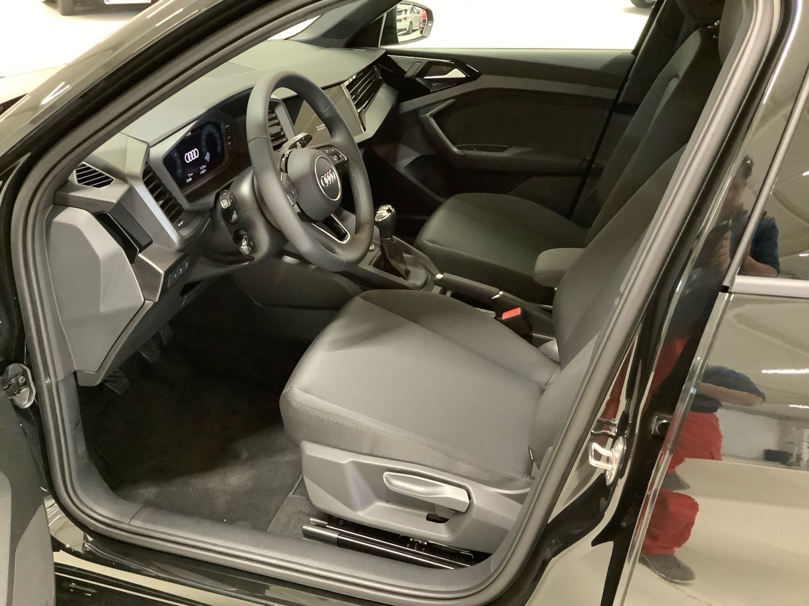 A1 Sportback 25 TFSI 70(95) kW(PS) Schaltgetrieb