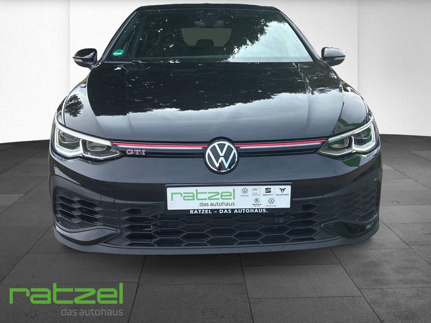 Fahrzeugabbildung Volkswagen Golf GTI VIII Clubsport 2.0 TSI DSG Har/Kar Navi