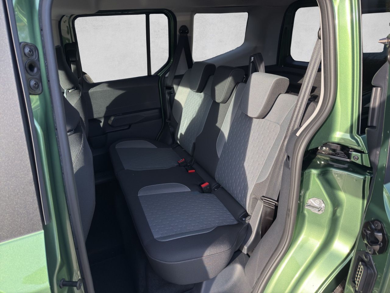 Ford Tourneo Courier - Bild 13