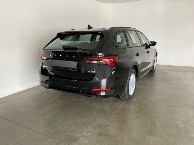 Octavia IV Combi Ambition 1.5 TSI e-Tec DSG AHK+