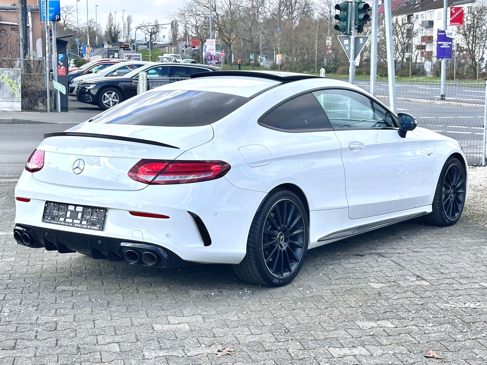 Fahrzeugabbildung Mercedes-Benz C 43 AMG Coupe 4Matic*Burmester+Pano+LED+Memory*