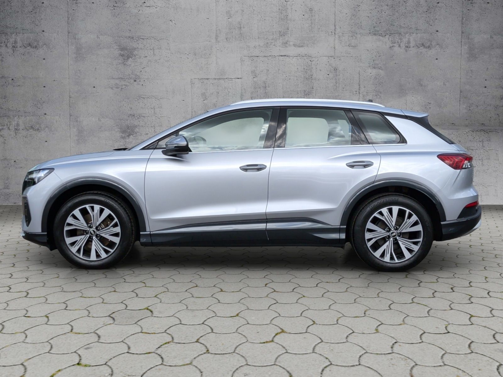 Audi Q4 e-tron 35 55kWh STH/EL.HECK/SHZ imagem 2
