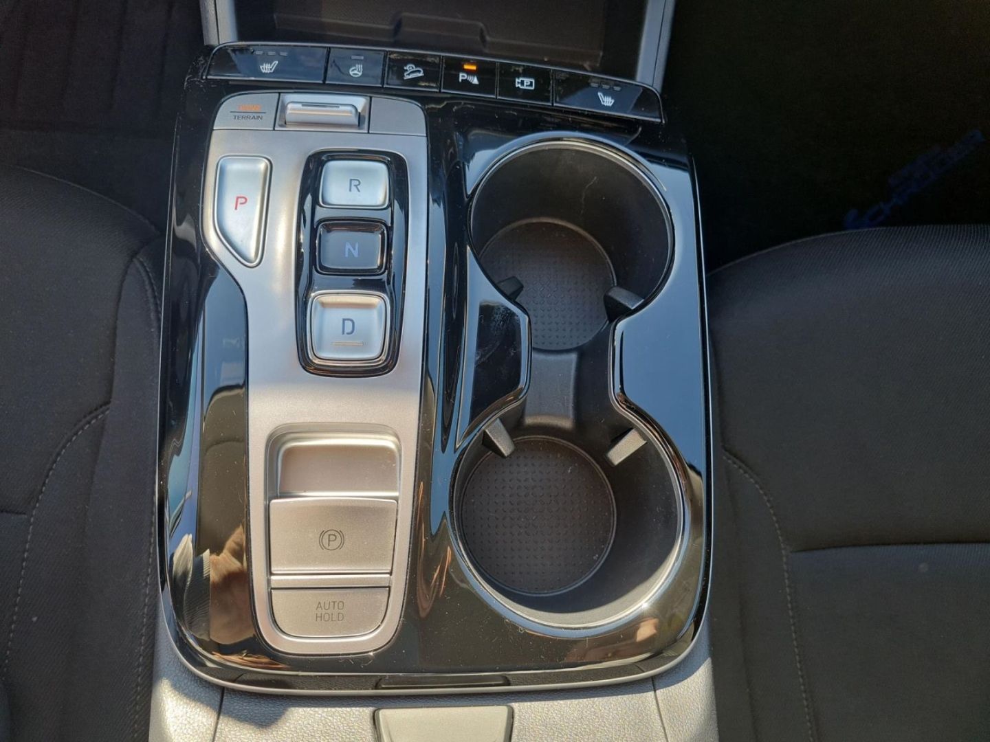 Fahrzeugabbildung Hyundai Tucson Trend NEW Hybrid 1.6 T-GDi 230PS 6-AT 4WD