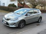 Toyota Auris Edition 1,6-l-Valvematic Multidrive S ... - Toyota Auris von privat