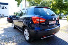 Fahrzeugabbildung Suzuki SX4 S-Cross Club Navi Klima Kamera LM-Felgen ACC