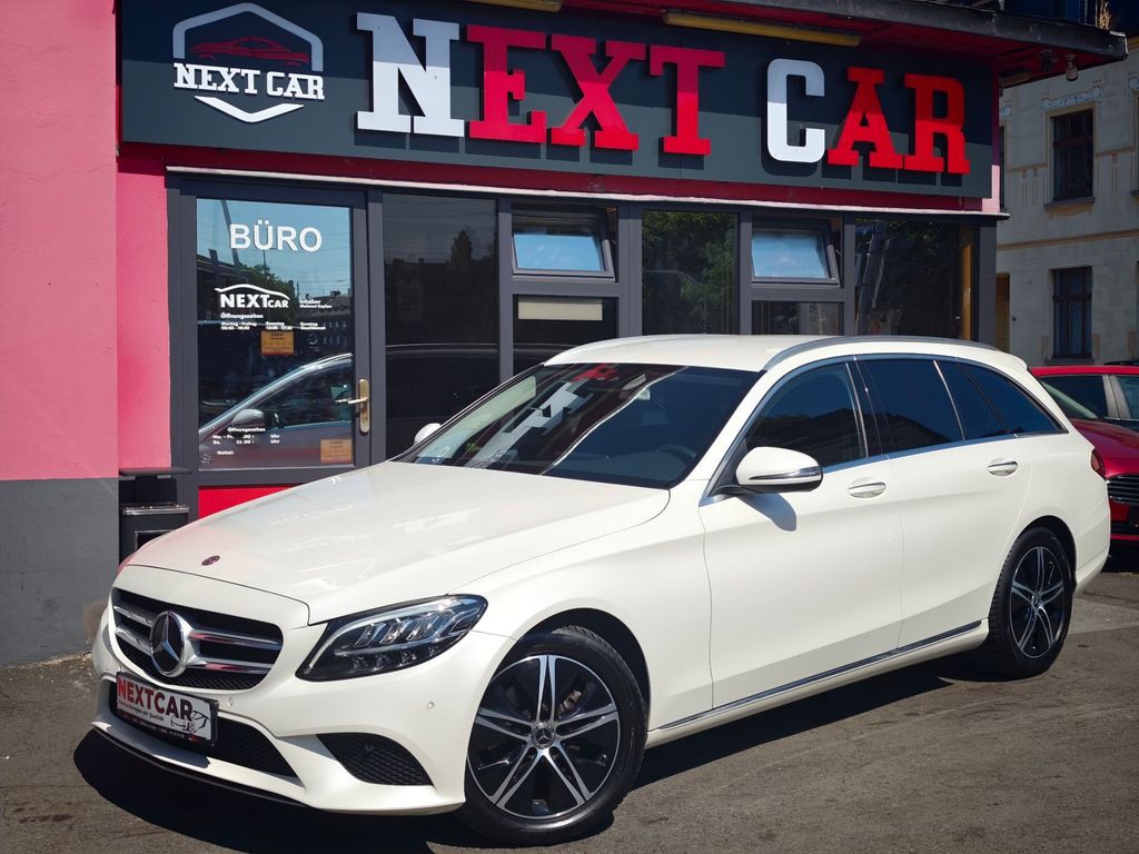 Image of Mercedes-Benz C 200