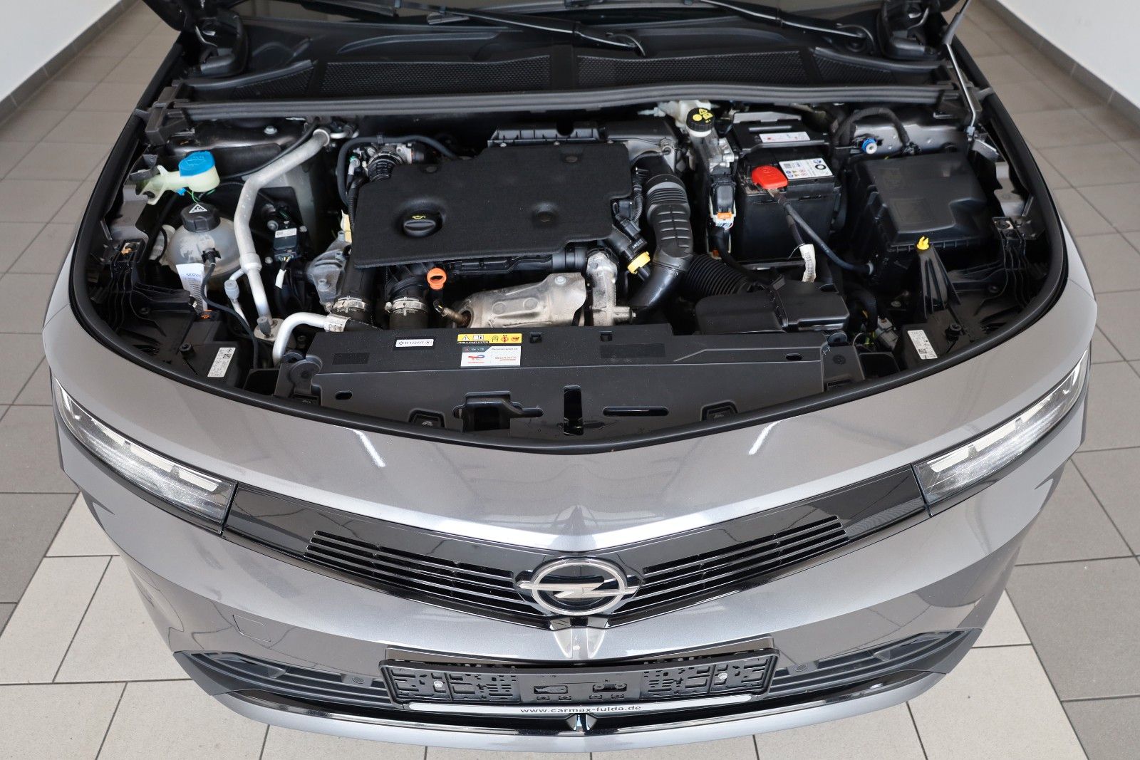 Fahrzeugabbildung Opel Astra L Sports Enjoy ST,Navi,LED,Kamera,ACC+WR