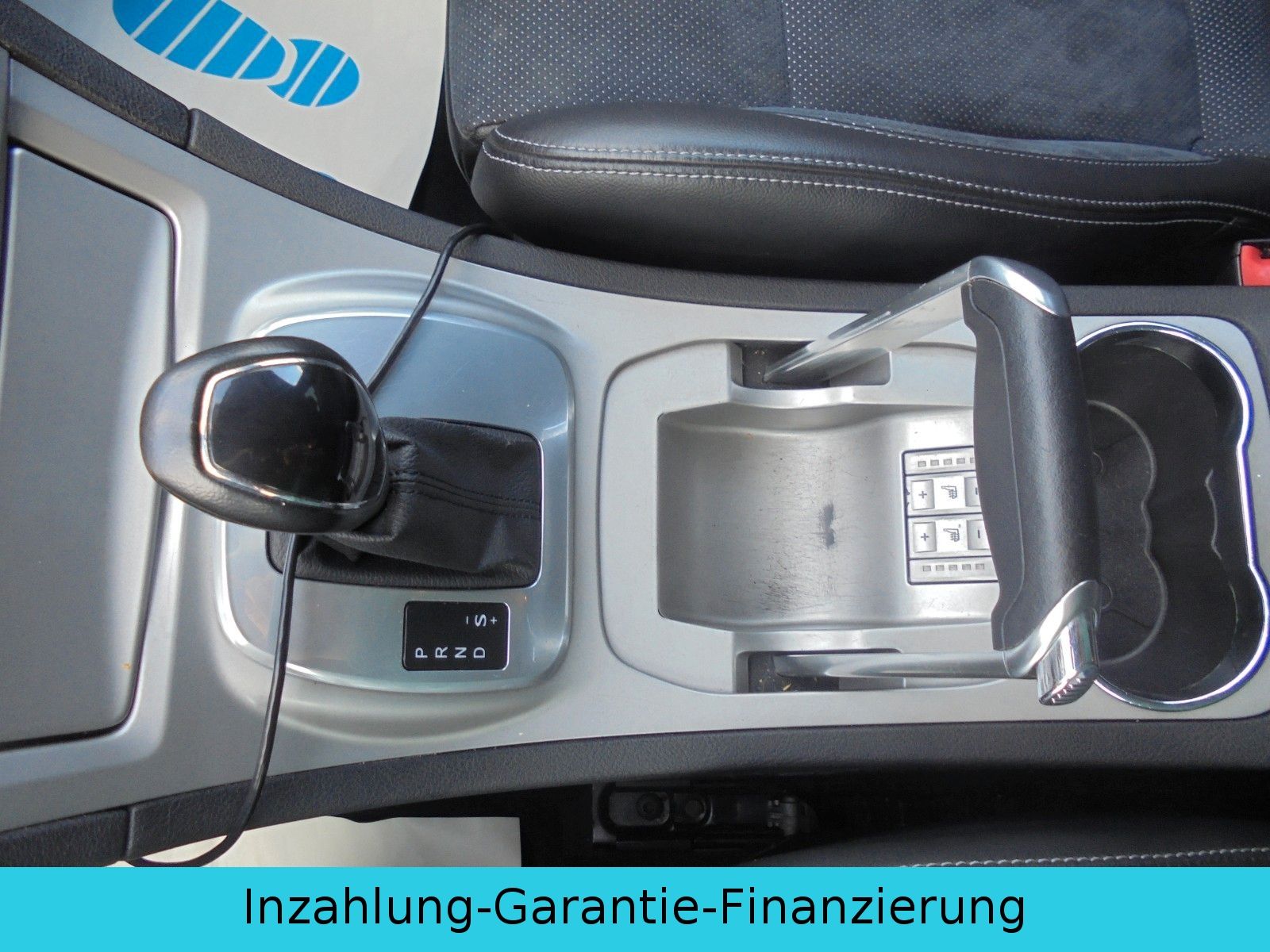 Fahrzeugabbildung Ford S-Max 2,3Titanium  Automatik/Klimaaut./7 Sitzer/