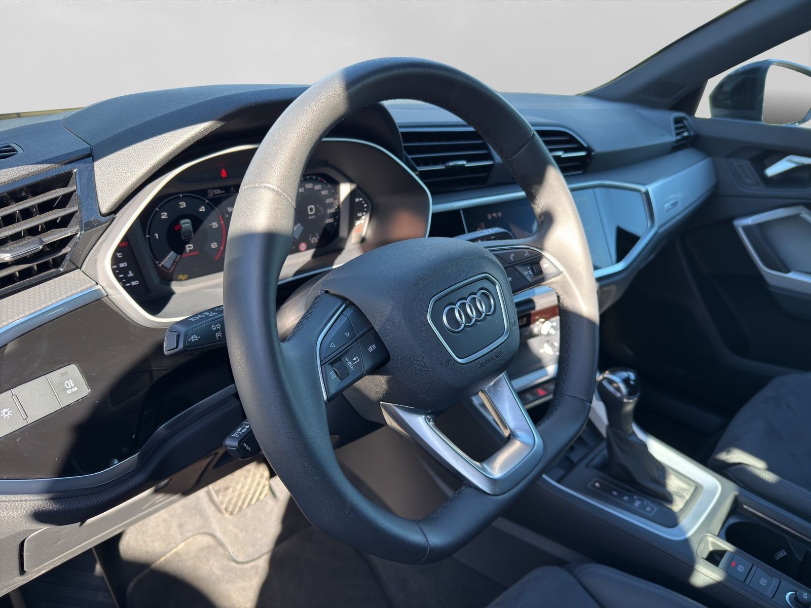 Audi Q3 - Bild 9