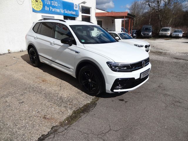 Fahrzeugabbildung Volkswagen Tiguan Allspace/2 x R-Line/Navi/AHK/DSG/Allrad/