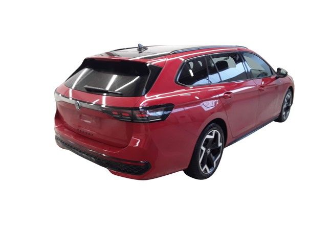 Volkswagen Passat - Bild 4
