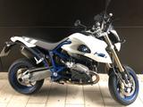 BMW HP2 Megamoto - BMW MEGAMOTO