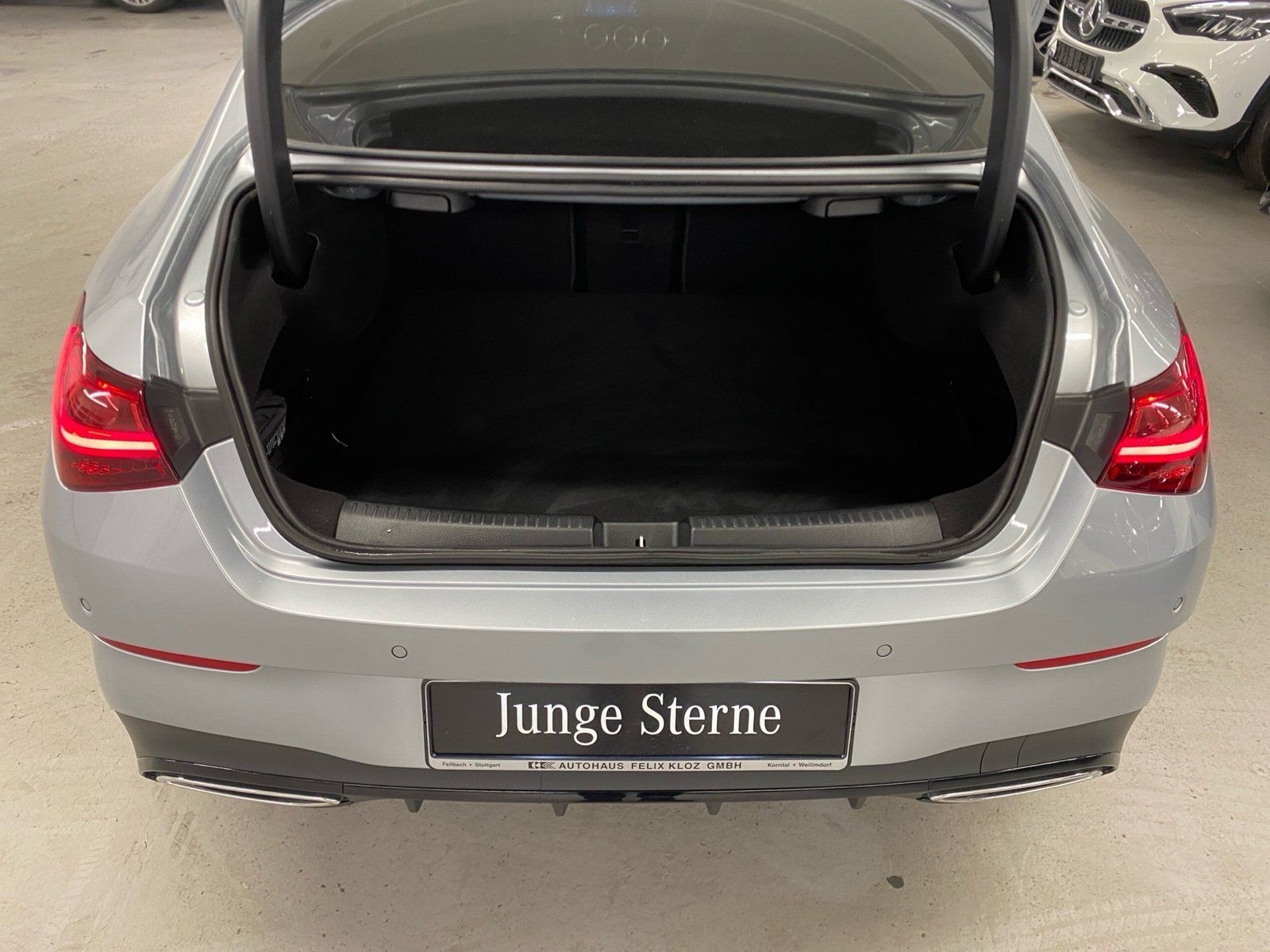 Fahrzeugabbildung Mercedes-Benz CLA 200 AMG*Pano*Burmester*Night*20"*Totwin*Memo