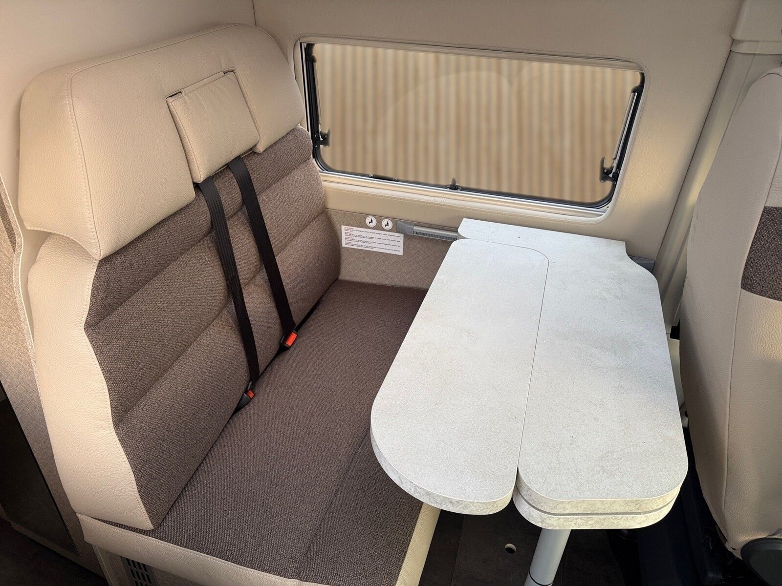 Fahrzeugabbildung Karmann Davis Lifestyle DA 620 LS Autom./Mark./Solar