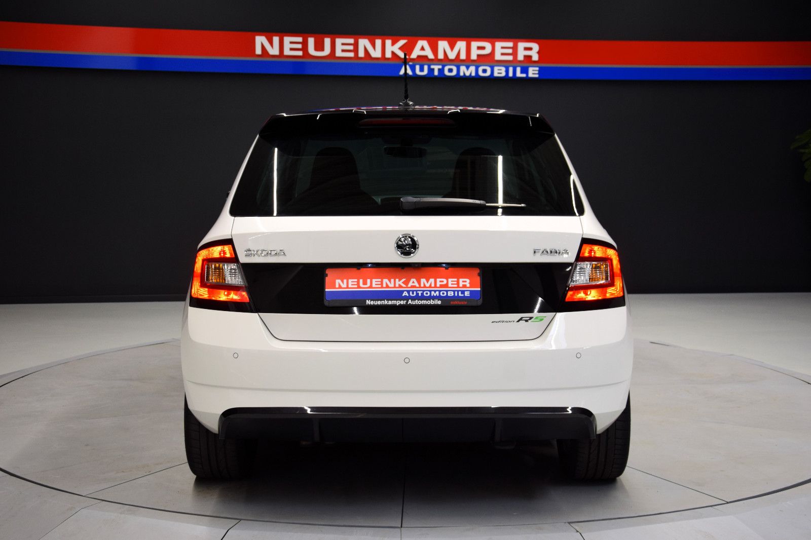 Fahrzeugabbildung SKODA Fabia R5 DSG Kamera Navi Klima ACC Shz PDC