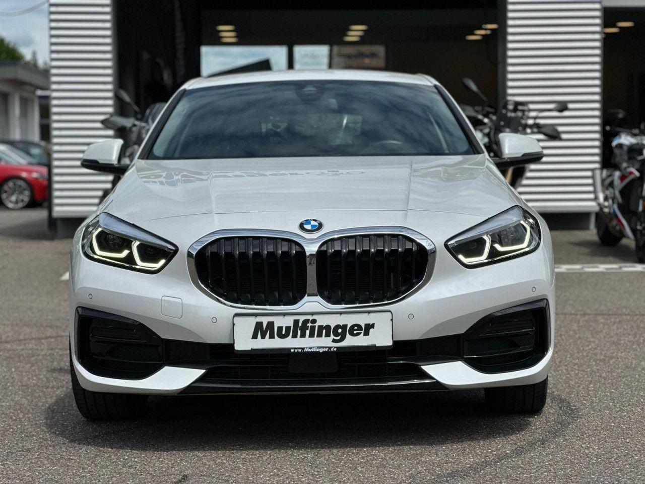 BMW 118i Sport LED LiveProf.HiFi DAB Tempomat PDC