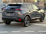 Peugeot 2008 GT HYBRID 136 ALLURE*MOD.2025+360°KAM+NAVI* - Peugeot 2008 mit Hybrid-Antrieb