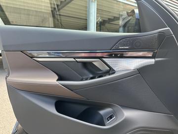 صورة مصغرة 18 لـ 2026 BMW I5