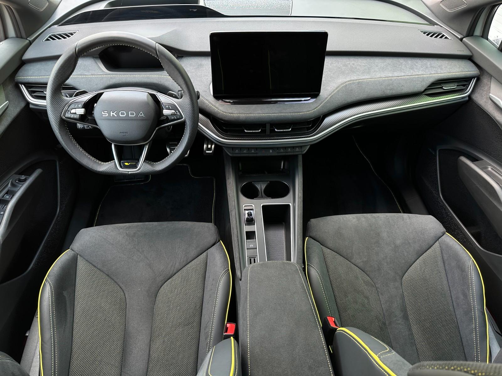 Skoda RS 340PS 4x4 NAVI Wär.Pumpe DCC eHK LM21"AHK