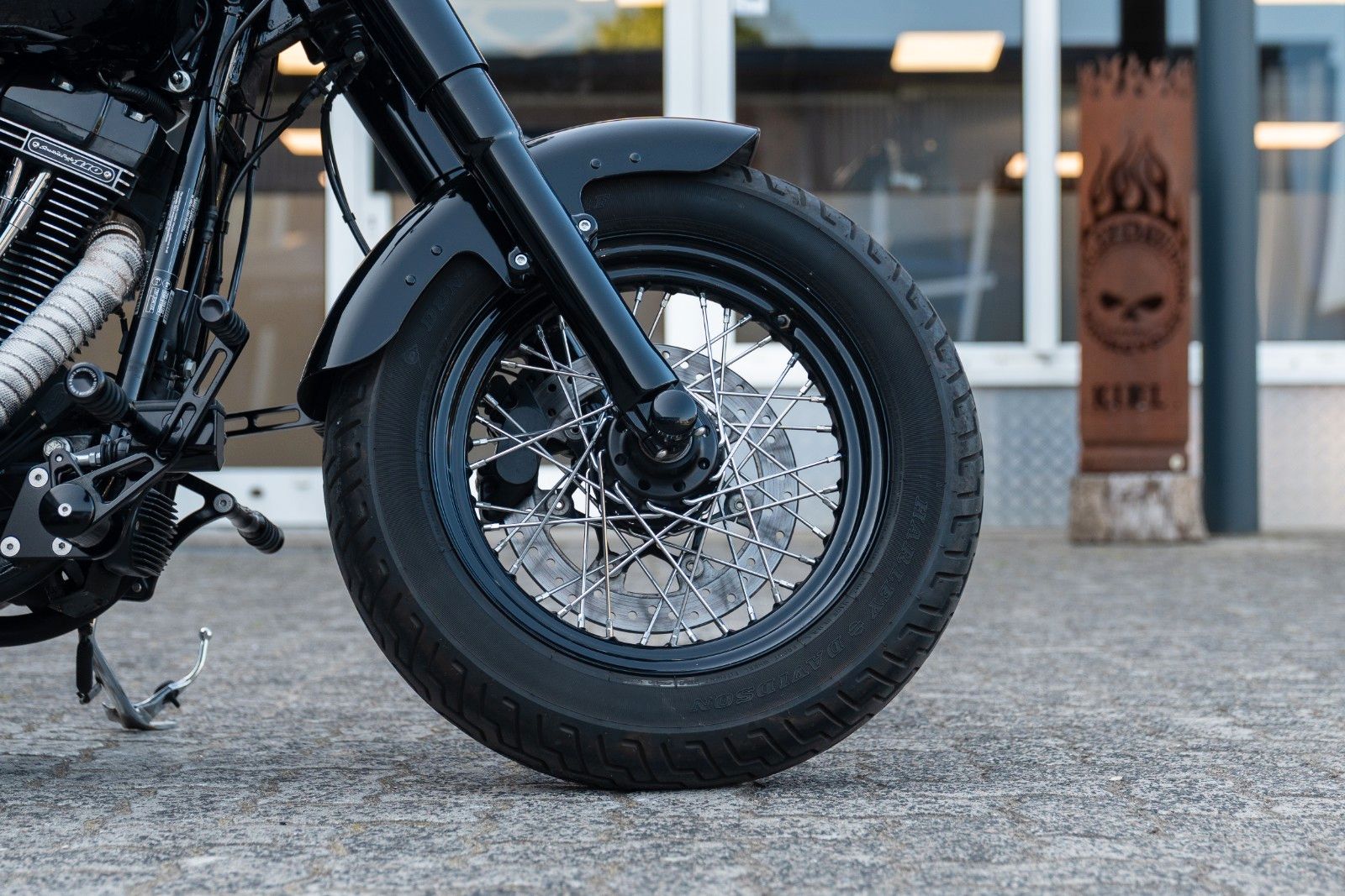 Fahrzeugabbildung Harley-Davidson FLSS SOFTAIL SLIM S 110 cui - Jekill & Hyde