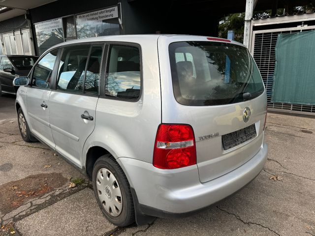 Volkswagen Touran Conceptline