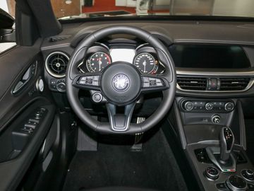 Alfa Romeo Stelvio MY22 Veloce Q4 ASSISTENZ PREMIUM PAKET