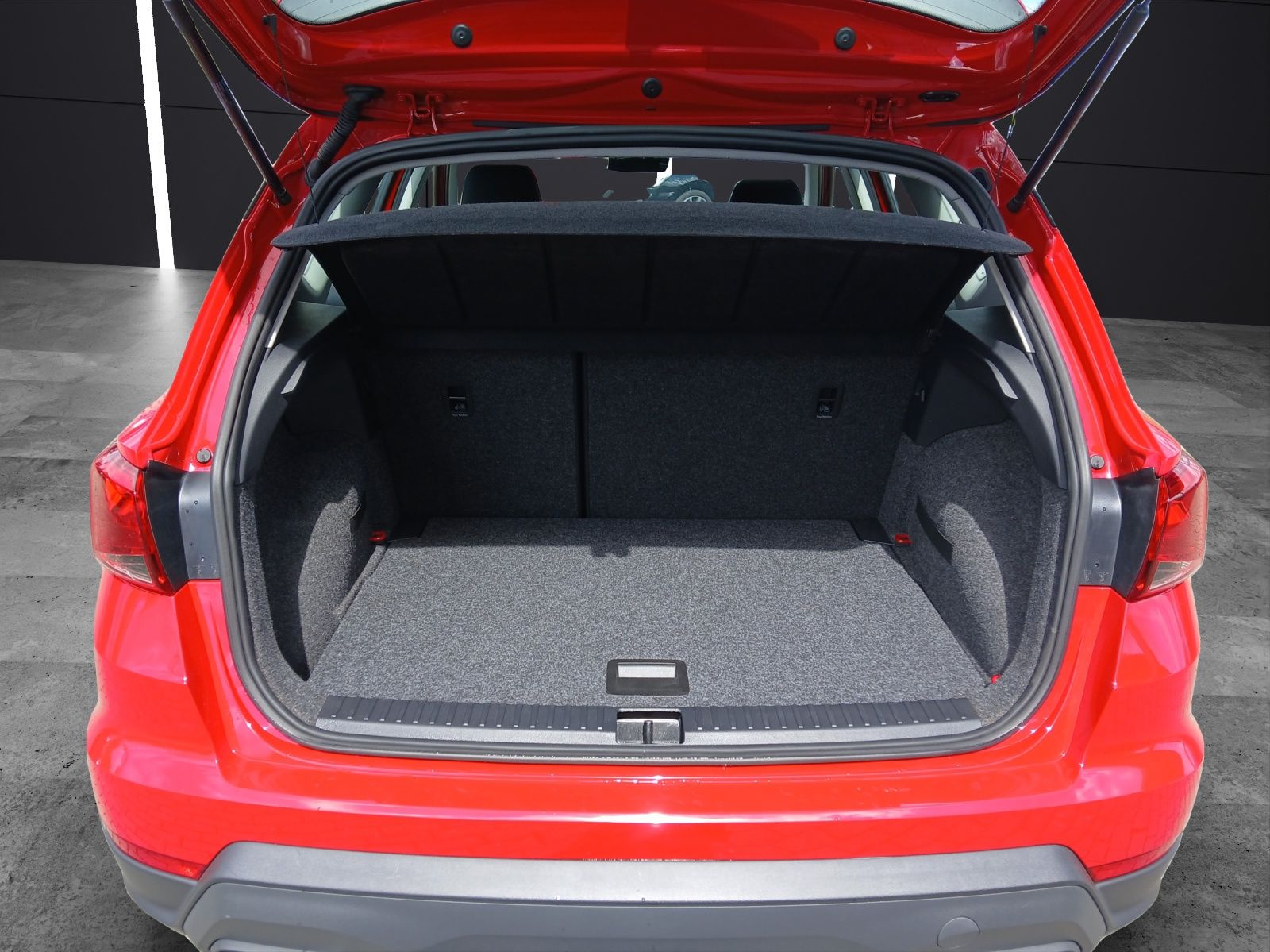 Fahrzeugabbildung SEAT Arona TSI Style LED Climatronic GRA SH LM