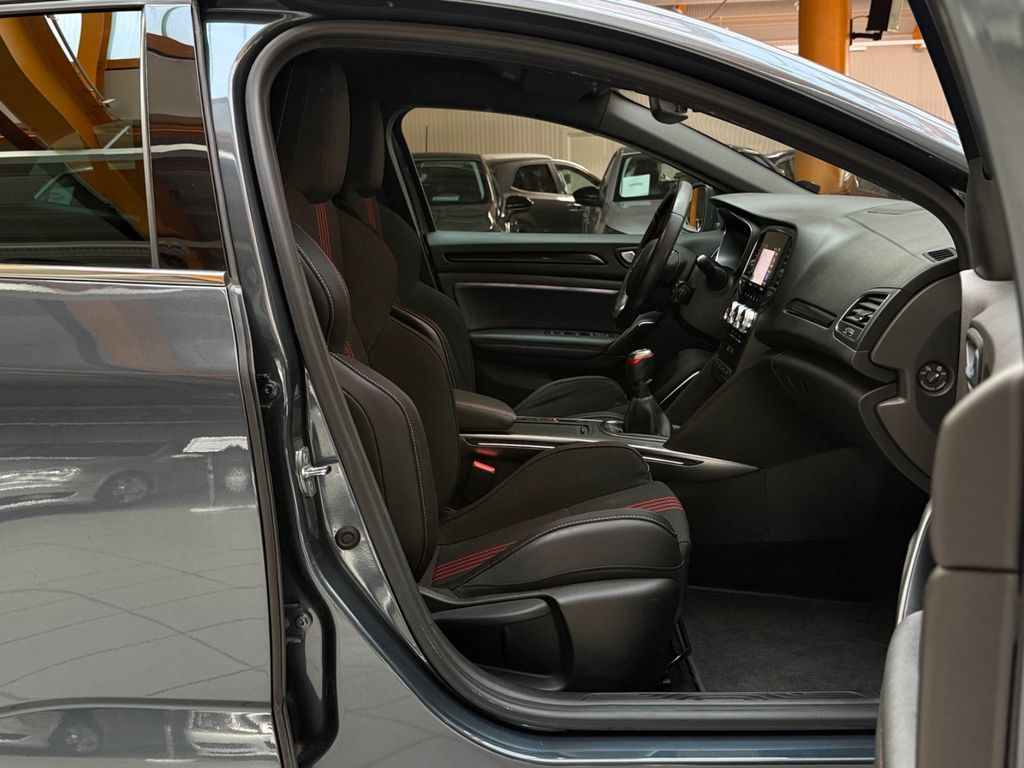 RENAULT Megane IV Lim RS-Line|PDC|LED|SHZ|Klima|Navi| RENAULT Megane IV Lim RS-Line|PDC|LED|SHZ|Klima|Navi|
