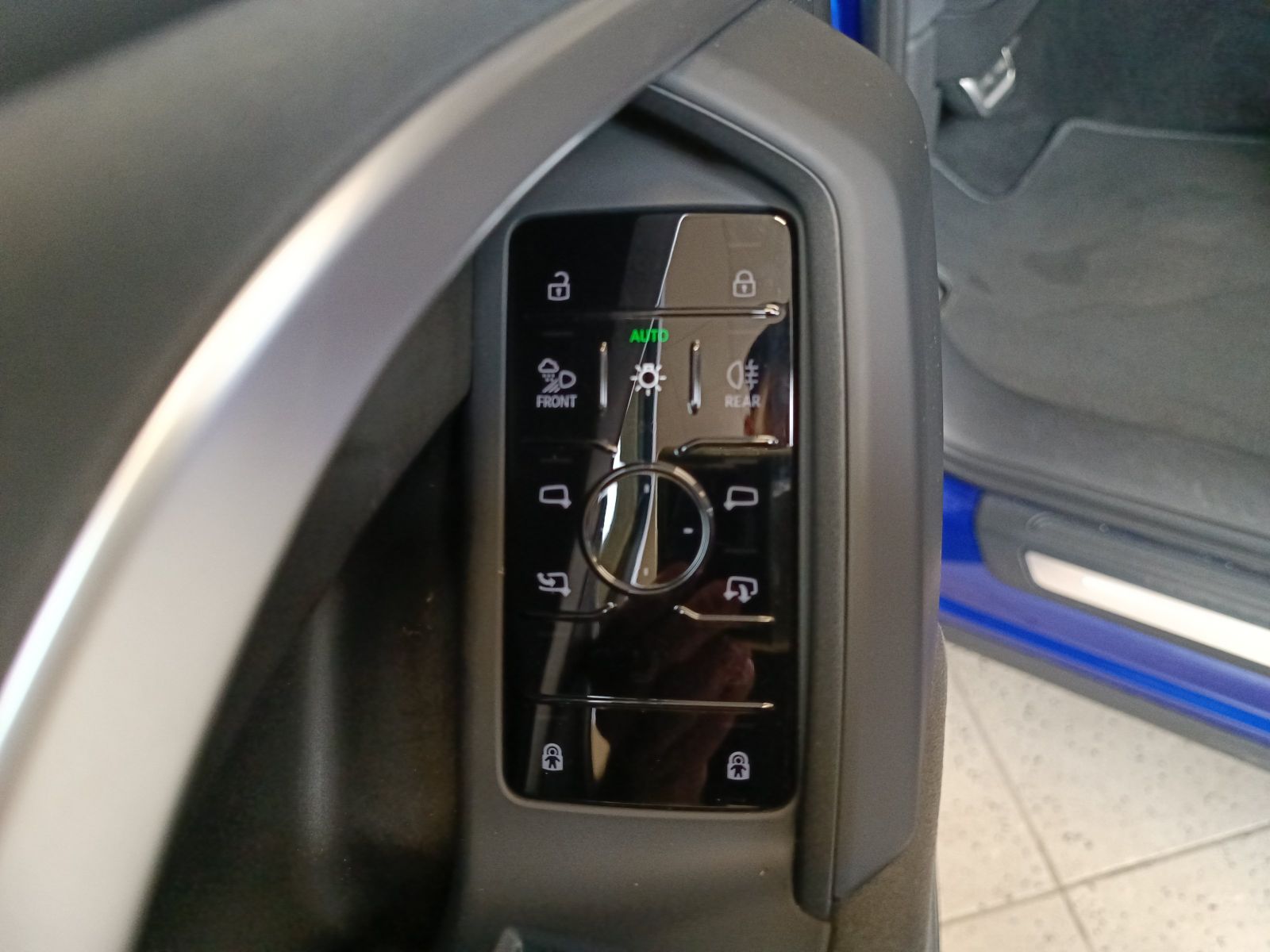 Audi SQ5 - Bild 16