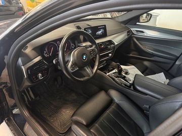 BMW 520 - 10