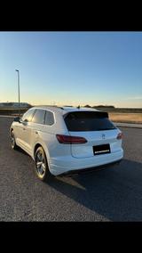 Volkswagen Vw Touareg R line 3.0 TDI Luftfahrwerk All... - Volkswagen Touareg in Hagen