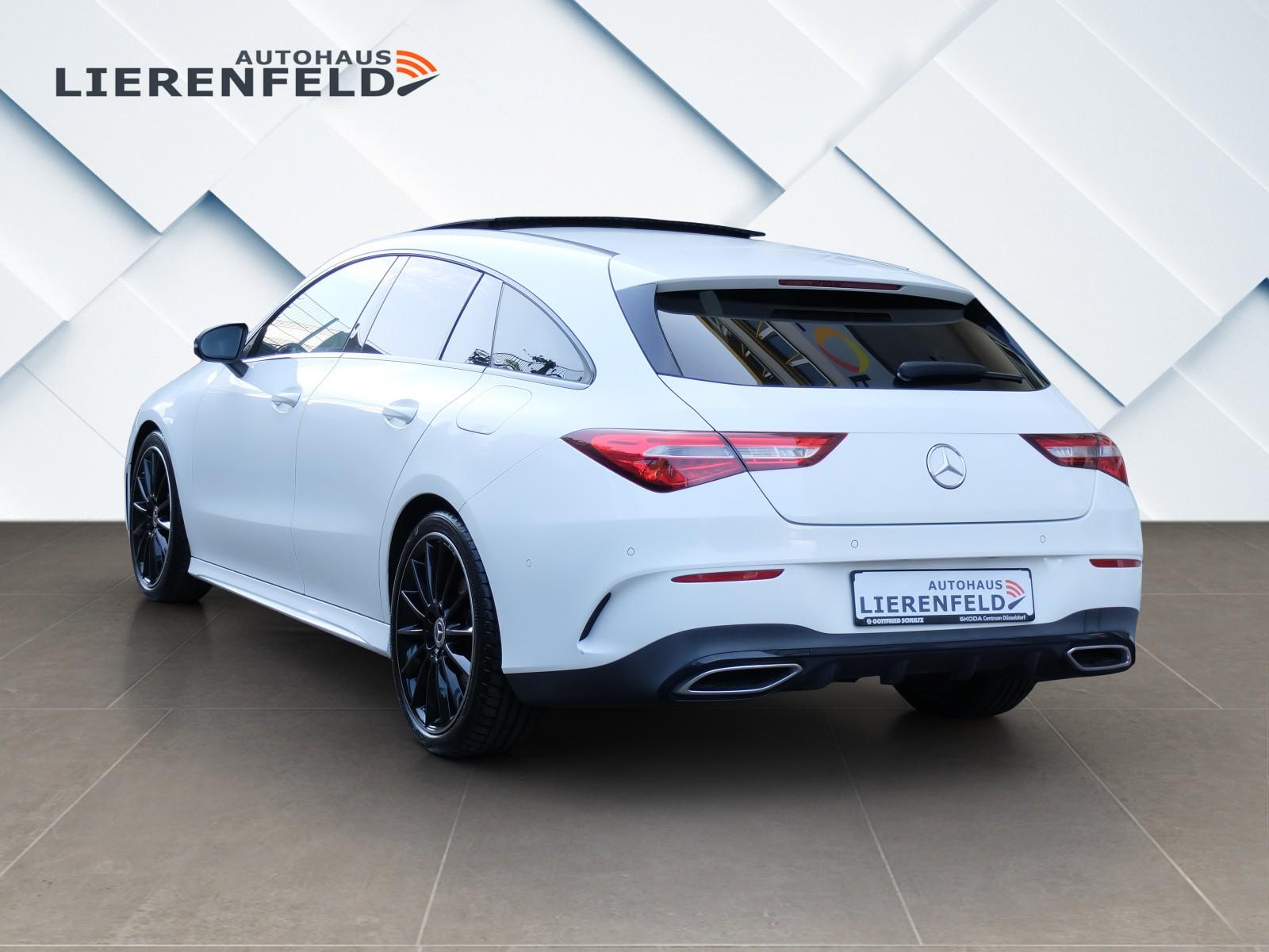 Mercedes-Benz CLA 180 AMG Line Automatik Panorama AHK