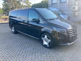 Mercedes-Benz V 300d Exclusive Extralong VIP seats