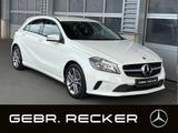 Mercedes-Benz A 200 d Navi Klimaautomatik PTS Sitzheizung 18" - Mercedes-Benz A 200 in Bielefeld