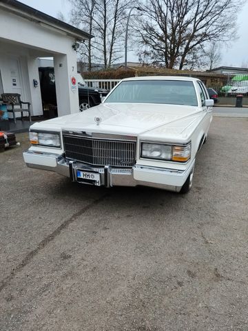 Cadillac Brougham D'Elegance