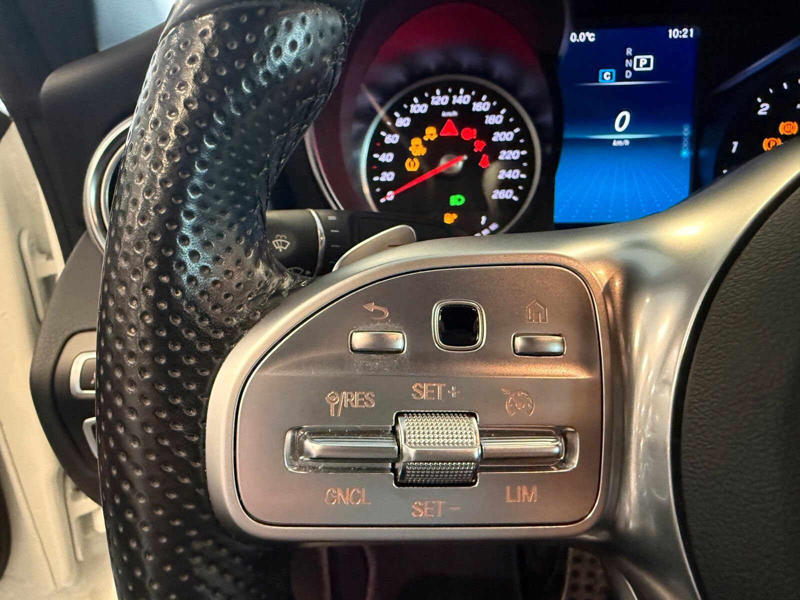 Mercedes-Benz C 300 d AMG NIGHT LED TWA NAVI 19 Zoll foto 12