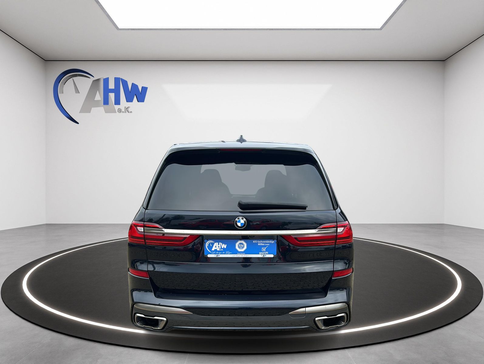 Fahrzeugabbildung BMW X7 M50 d M-Sport