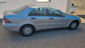 صورة 2 لـ 2000 Mercedes-BENZ C 180