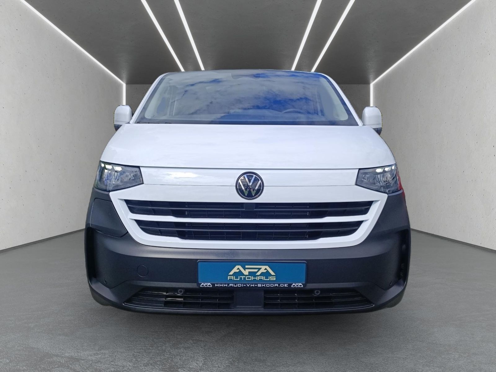 Volkswagen T7 Caravelle - Bild 5