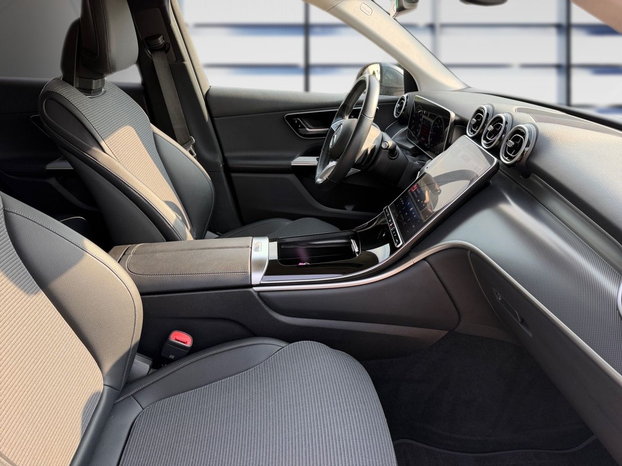 Fahrzeugabbildung Mercedes-Benz GLC 220 d 4M AHK+KAMERA+LED+EASYPACK+